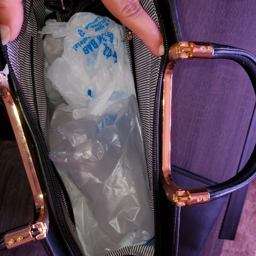 Beautiful  bags - Picture 2 of 4
